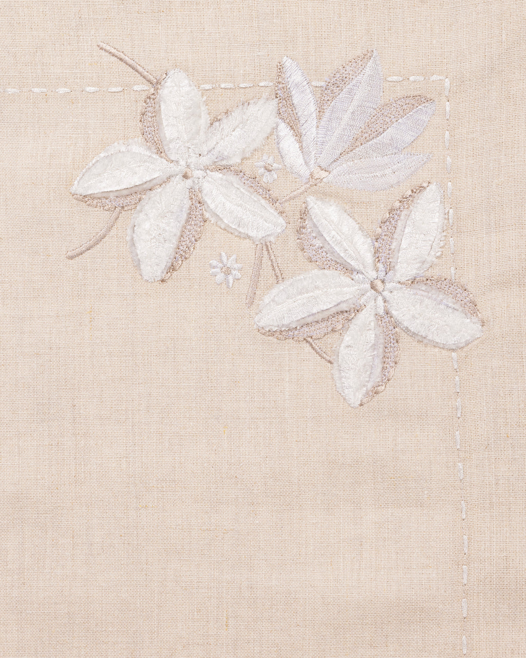 Jasmine petals placemat with napkins set of 12