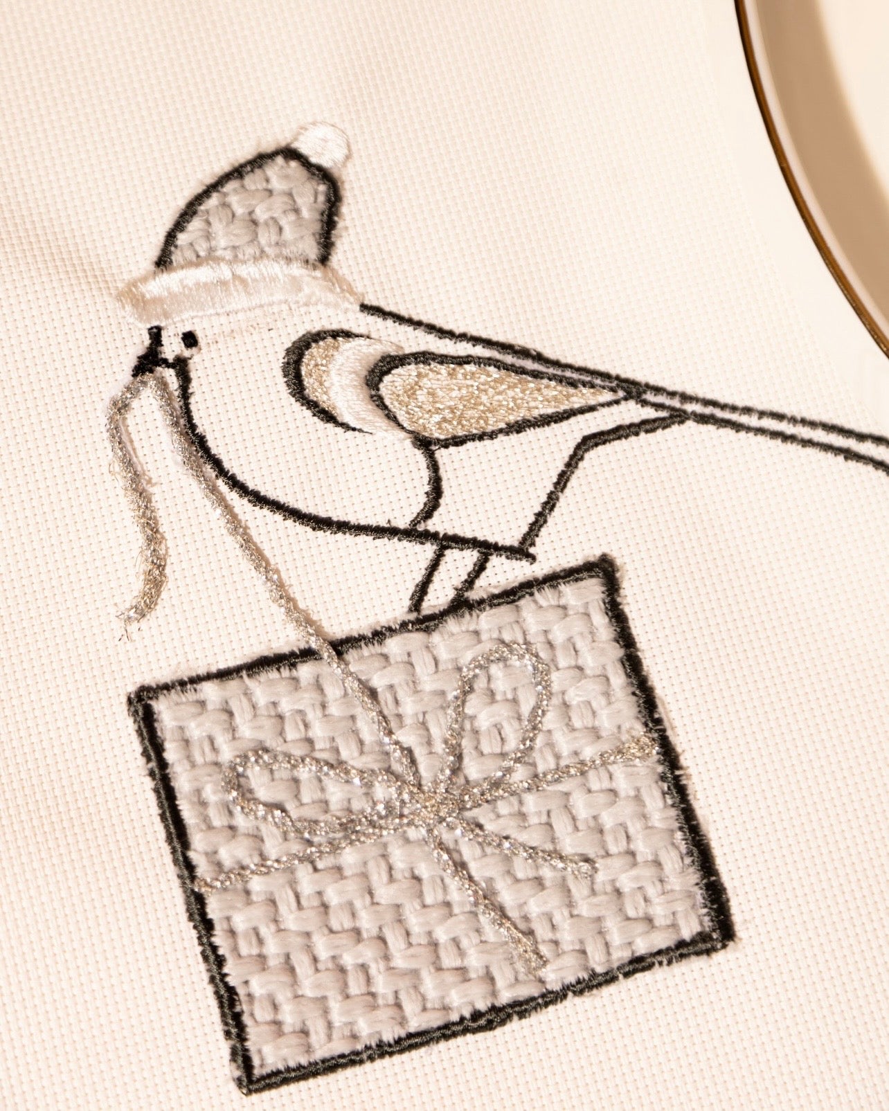 Washable Christmas Placemat Bird on Gift Bag set of 6