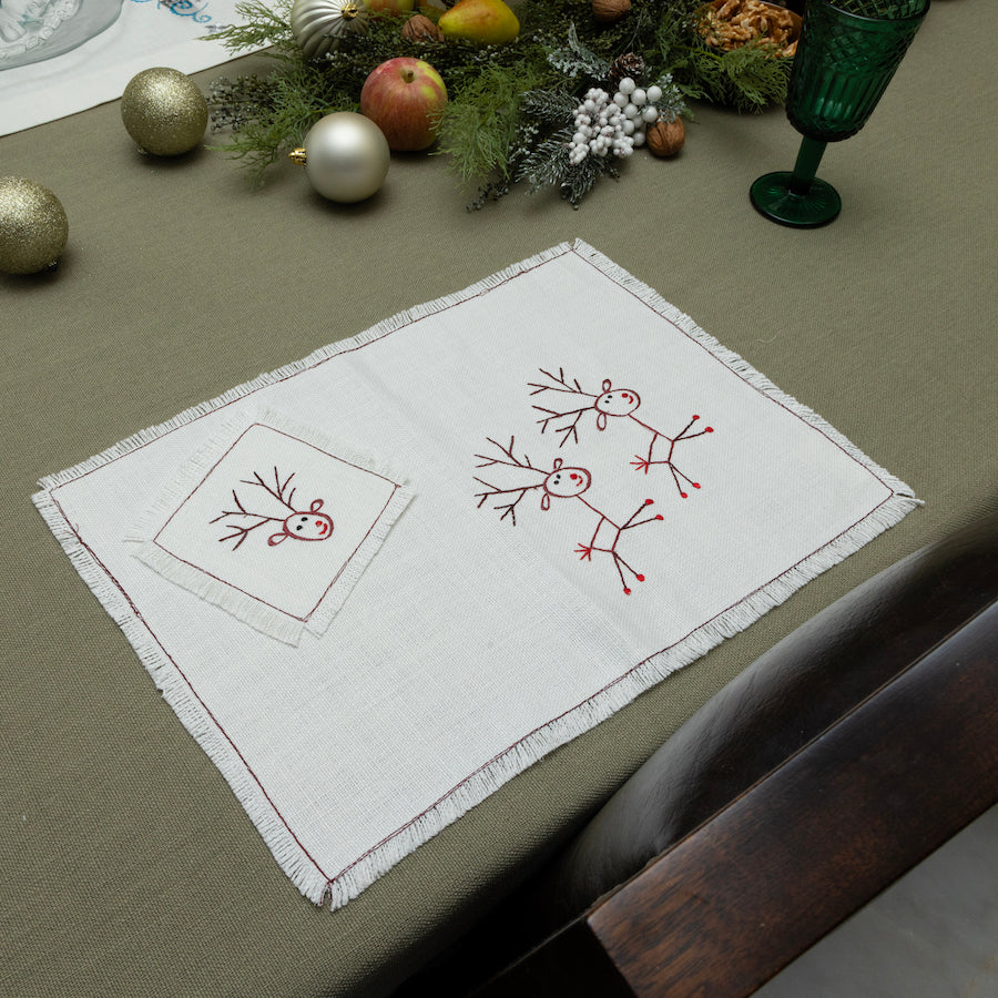 Reindeer Traymat with 4 Coasters