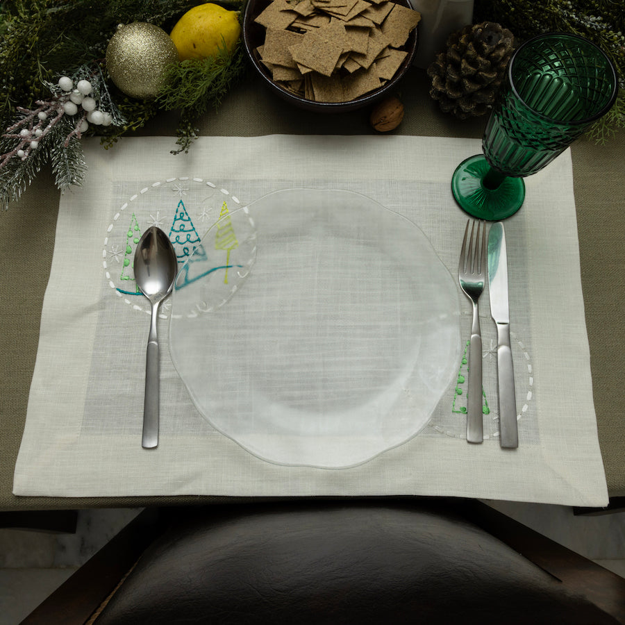 White Christmas Ball Placemat & Napkin set of 6